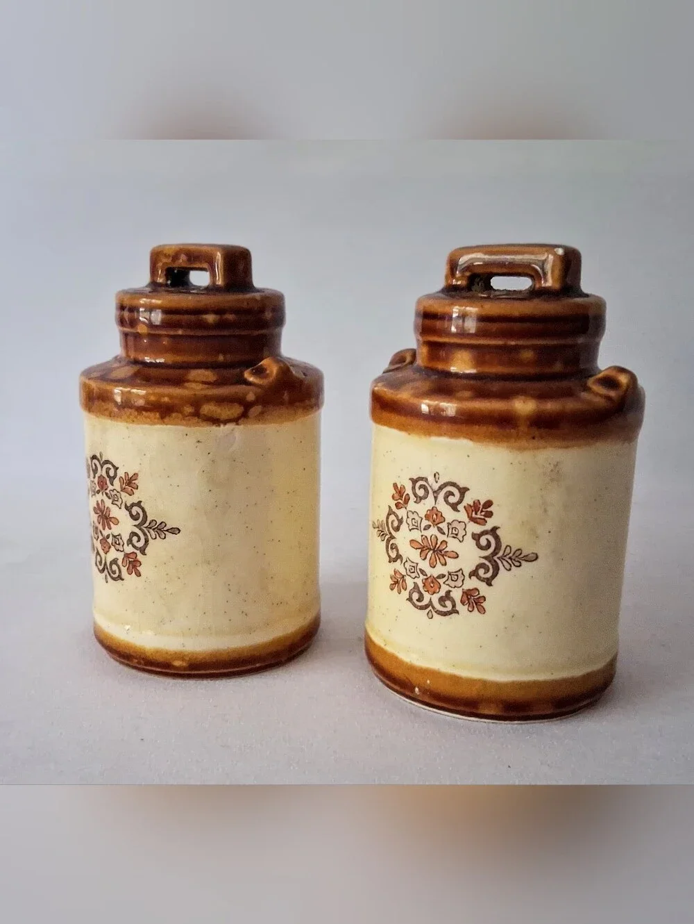 Mid Century Japan - Painted/Glazed Salt & Pepper - 
